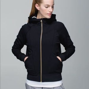 [LULULEMON] • WARM CORE HOODIE • BLACK